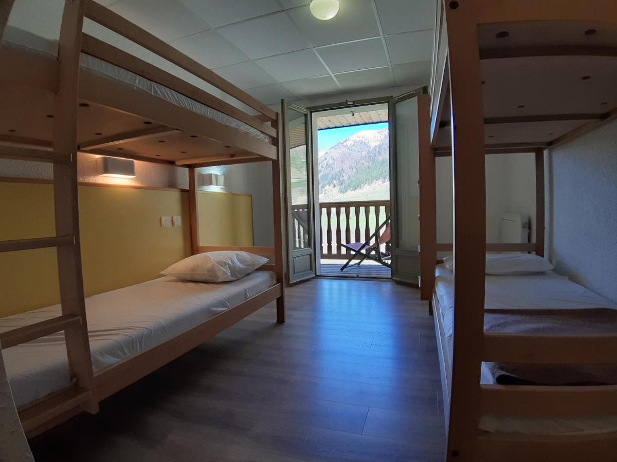 Centre De Vacances Le Hameau Rollot 巴里吉斯 外观 照片