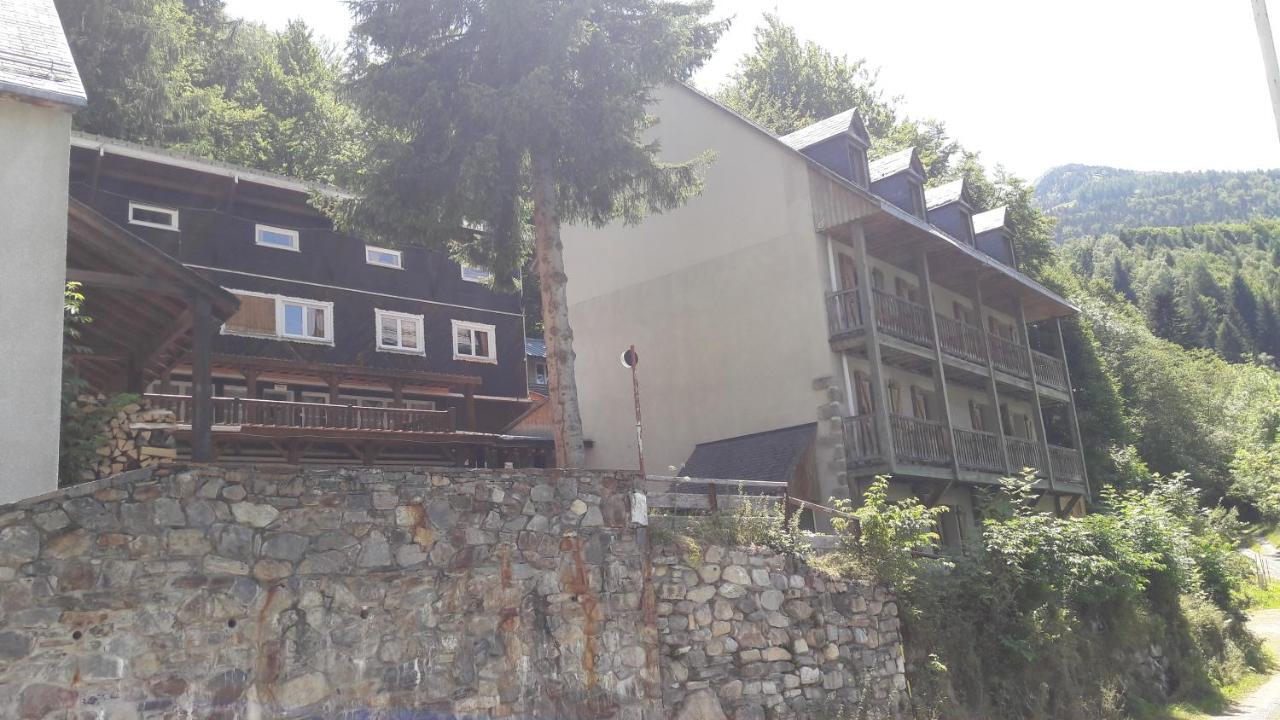Centre De Vacances Le Hameau Rollot 巴里吉斯 外观 照片